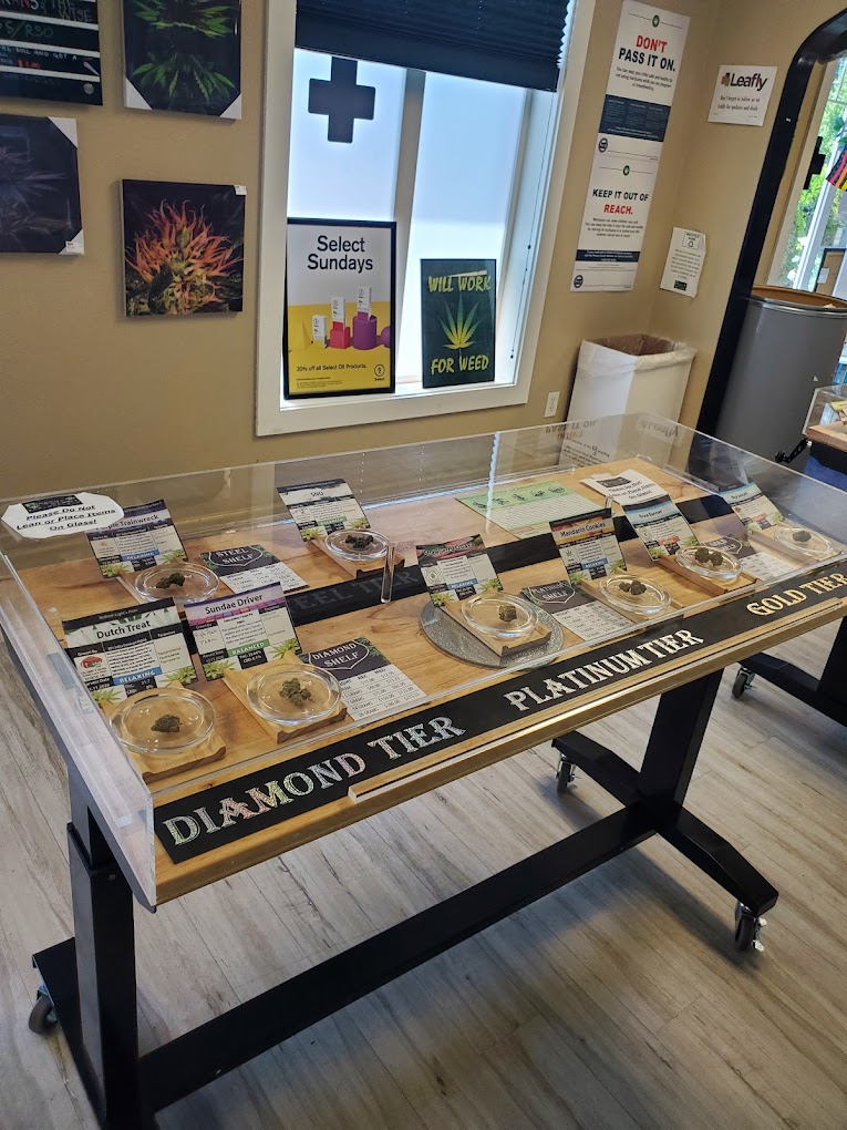 Phresh Start Springfield flower table